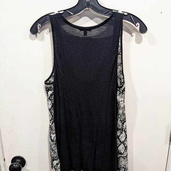 Express Tank Top - Picture 5 of 5